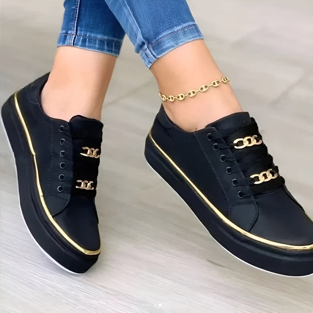 Alexja | Stilvolle, Orthopädische Damen Sneaker mit Goldenen Akzenten 2