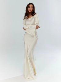 Freya | Elegant and flowing long-sleeve maxi dress