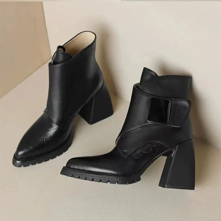 Amelia | Bequeme und elegante Chelsea Boots mit Absatz 4