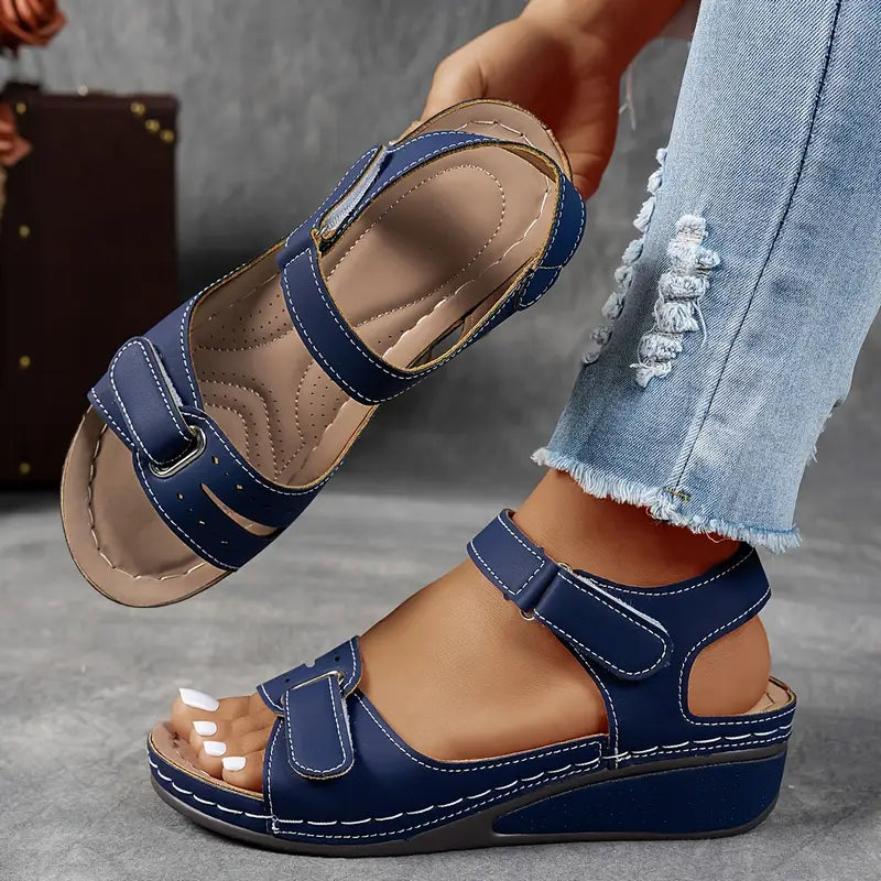 Amelia | Elegante und stilvolle Keilabsatz Sandalen 3