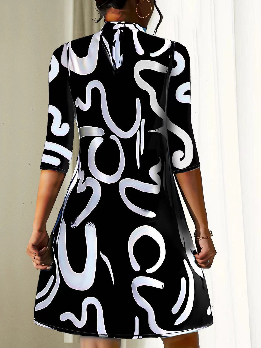 Aria | Komfortables und zeitloses Kleid mit Print 6