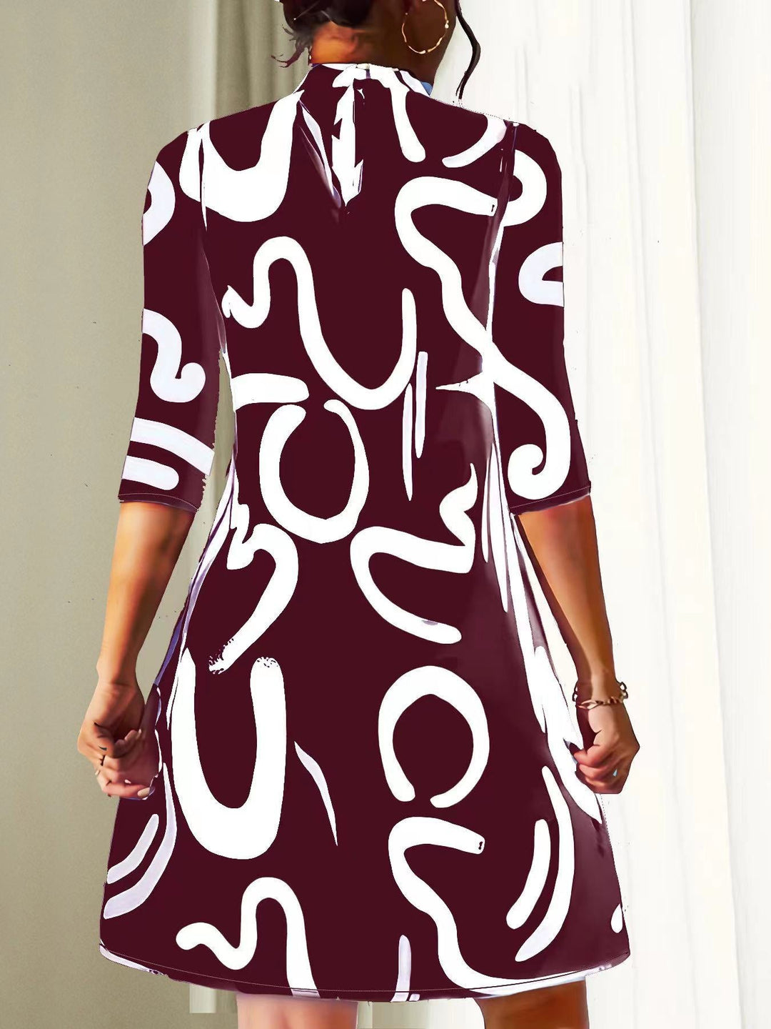 Aria | Komfortables und zeitloses Kleid mit Print 8