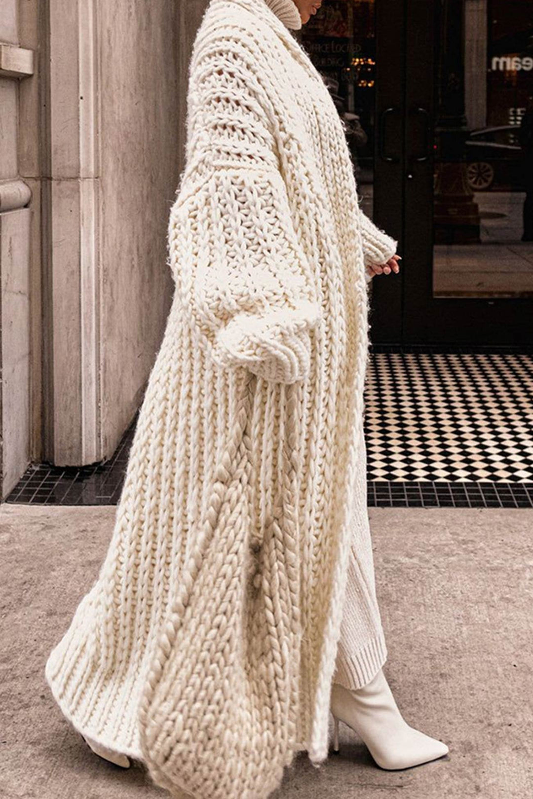 Aria | Oversize-Strickjacke für Damen, offen und lang, grob gestrickt 4