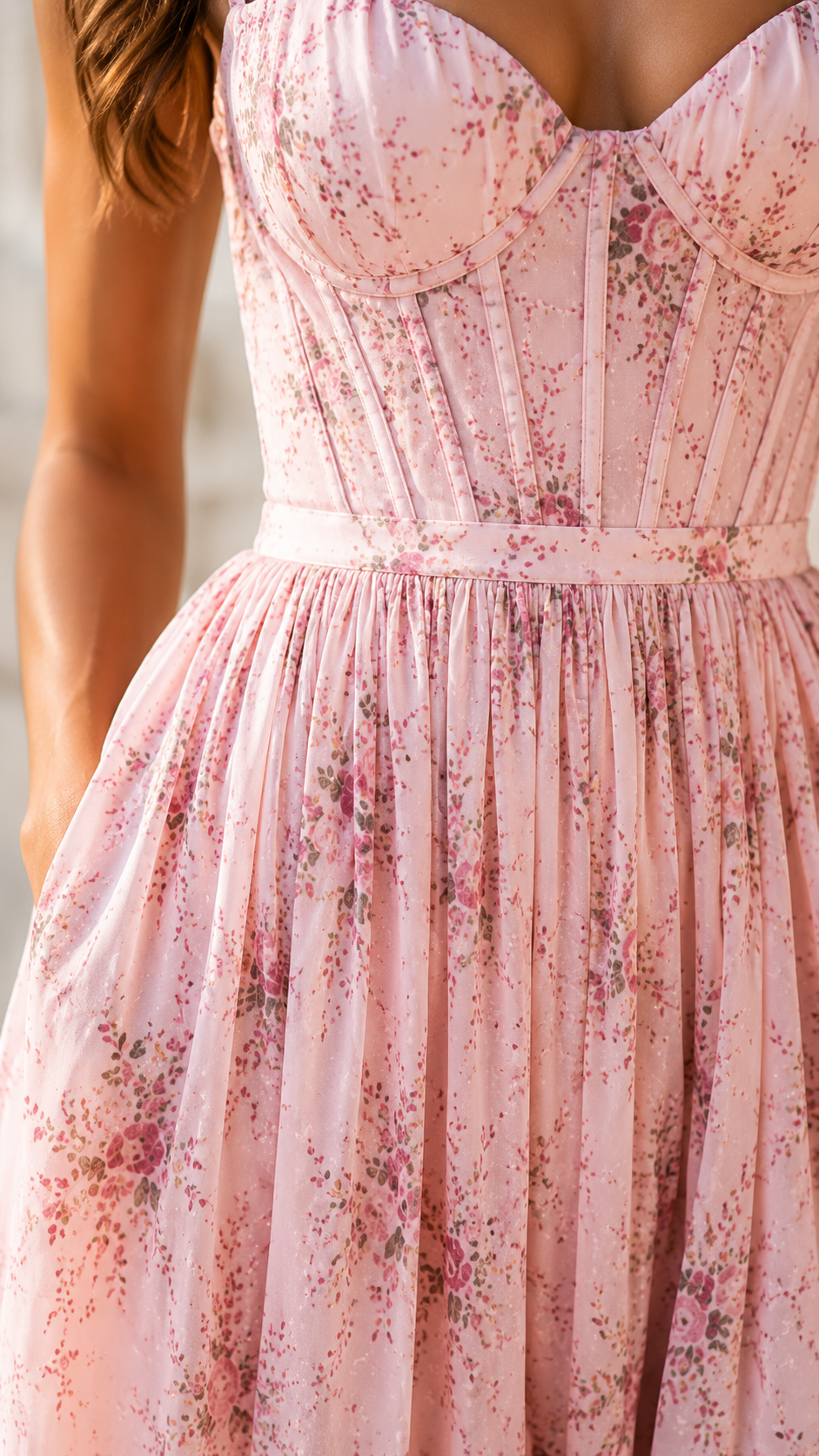 Aurelia | Elegantes Maxikleid mit Blumendruck und Schlitz für besondere Anlässe 8