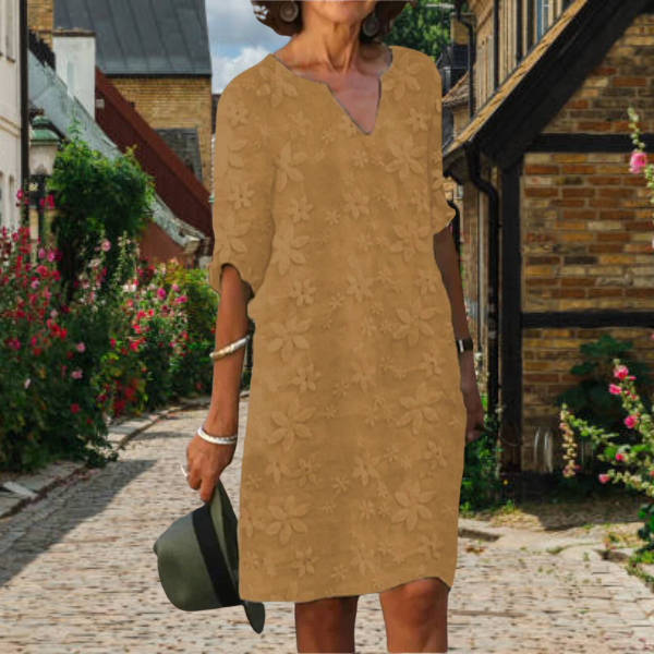 Ava | Bequemes und vielseitiges Kleid mit Blumenmuster 4