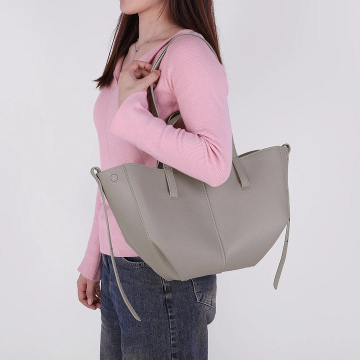 Celeste | Elegante Tragetasche aus Veganem PU-Leder 5