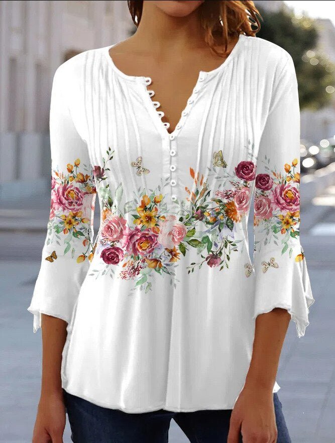 Christin | Stilvolle Henley Bluse mit bezauberndem Print 1