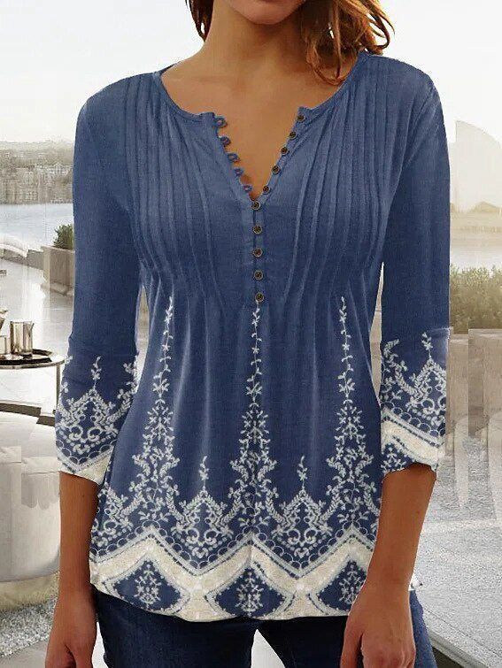 Christin | Stilvolle Henley Bluse mit bezauberndem Print 4