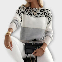 Sophie | Elegant and Cozy Women's Sweater for the Cold Season