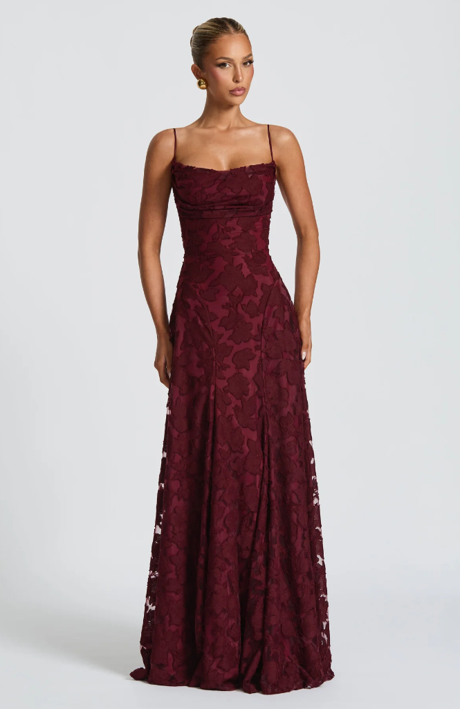 Cimara | Elegantes Figurbetont Maxi Kleid mit Spitzen-Details 1