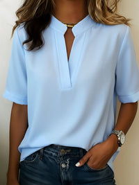 Lara | Elegant short-sleeve blouse with V-neck