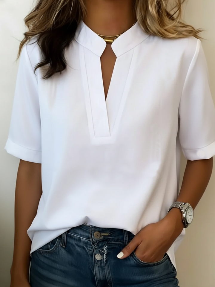 Cleo | Elegante, Atmungsaktive Damenbluse mit V-Ausschnitt – Perfekt für Büro und Freizeit 6