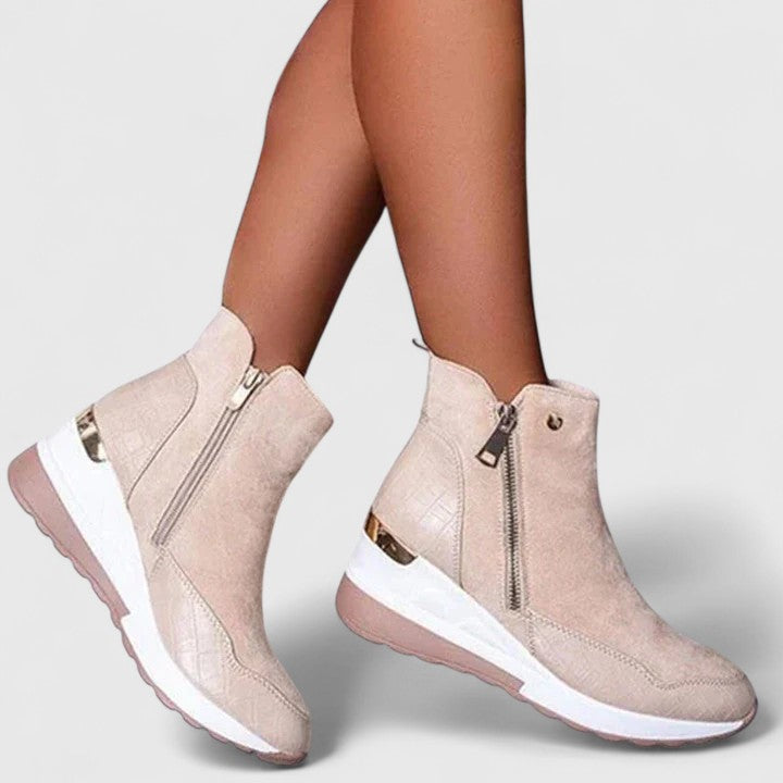 Elena | Bequeme orthopädische Keilstiefel 7