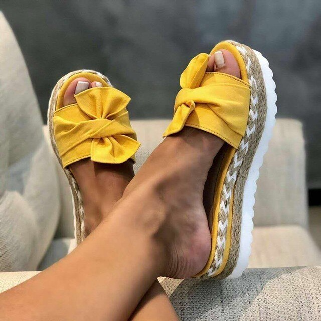 Elena | Elegante und feminine Damen Keilsandalen 3