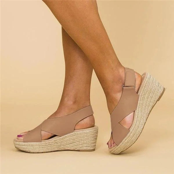 Elisa | Atmungsaktive und bequeme orthopädische Sommer Keilabsatzsandalen 3