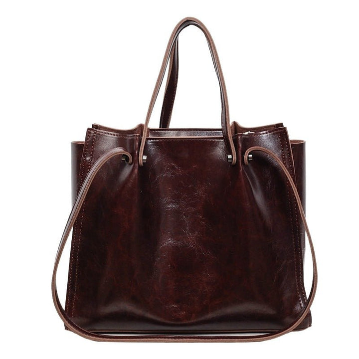 Elowen | Elegante Tragetasche aus Veganem Leder mit Kontrastnähten 6