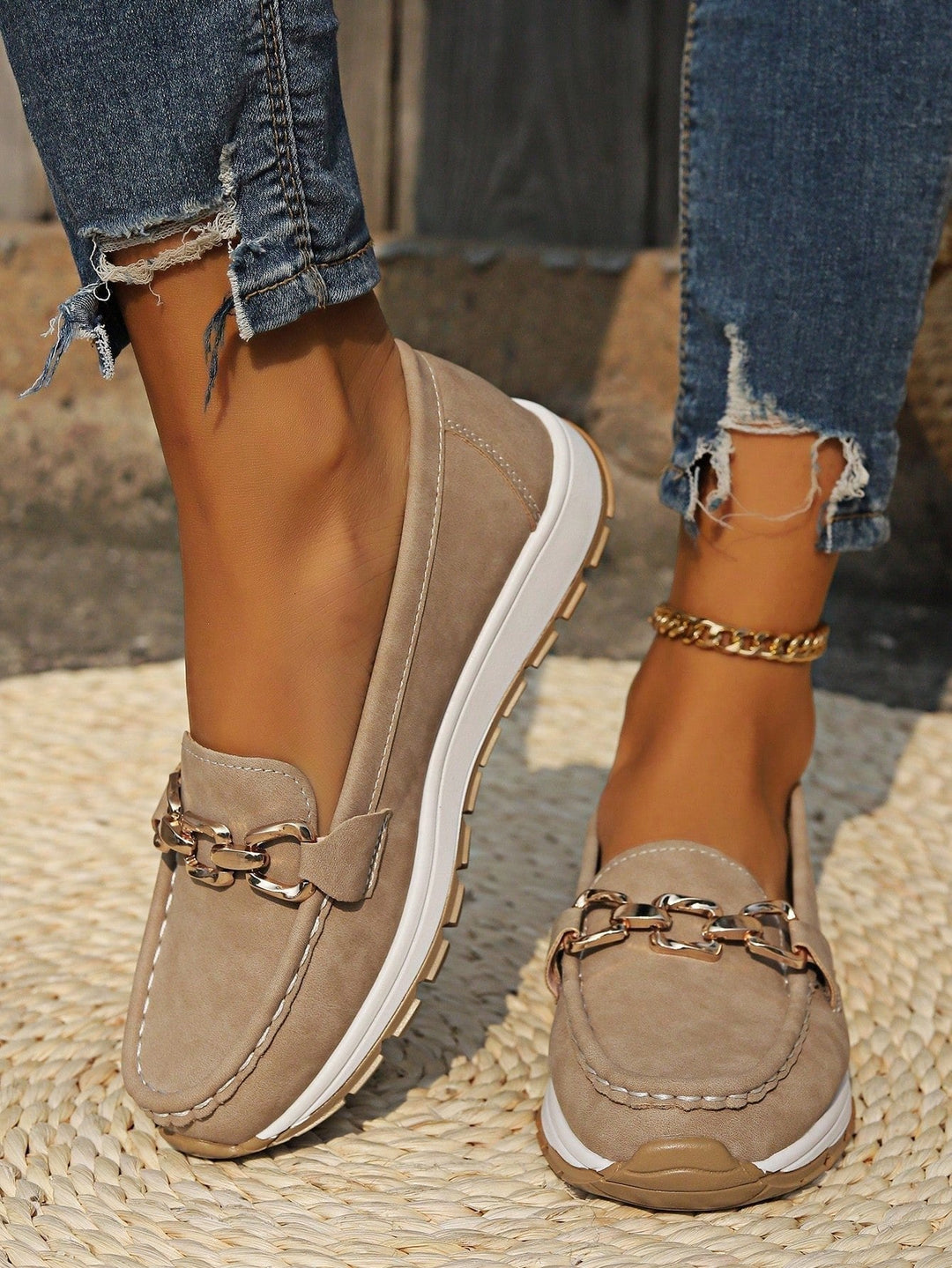 Elysia | Komfortable, Stilvolle &amp; Ergonomische Damen Loafer 0