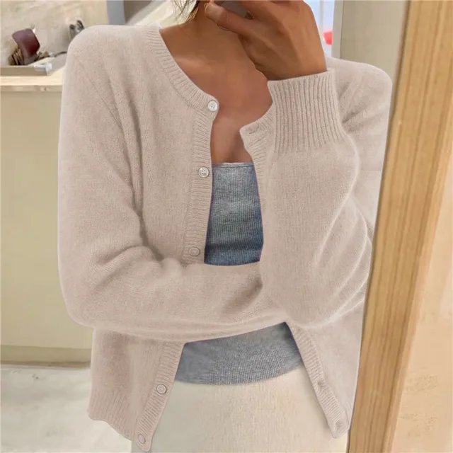 Emma | Damen-Cardigan mit Knopfleiste, kurz geschnitten, lockere Passform 2