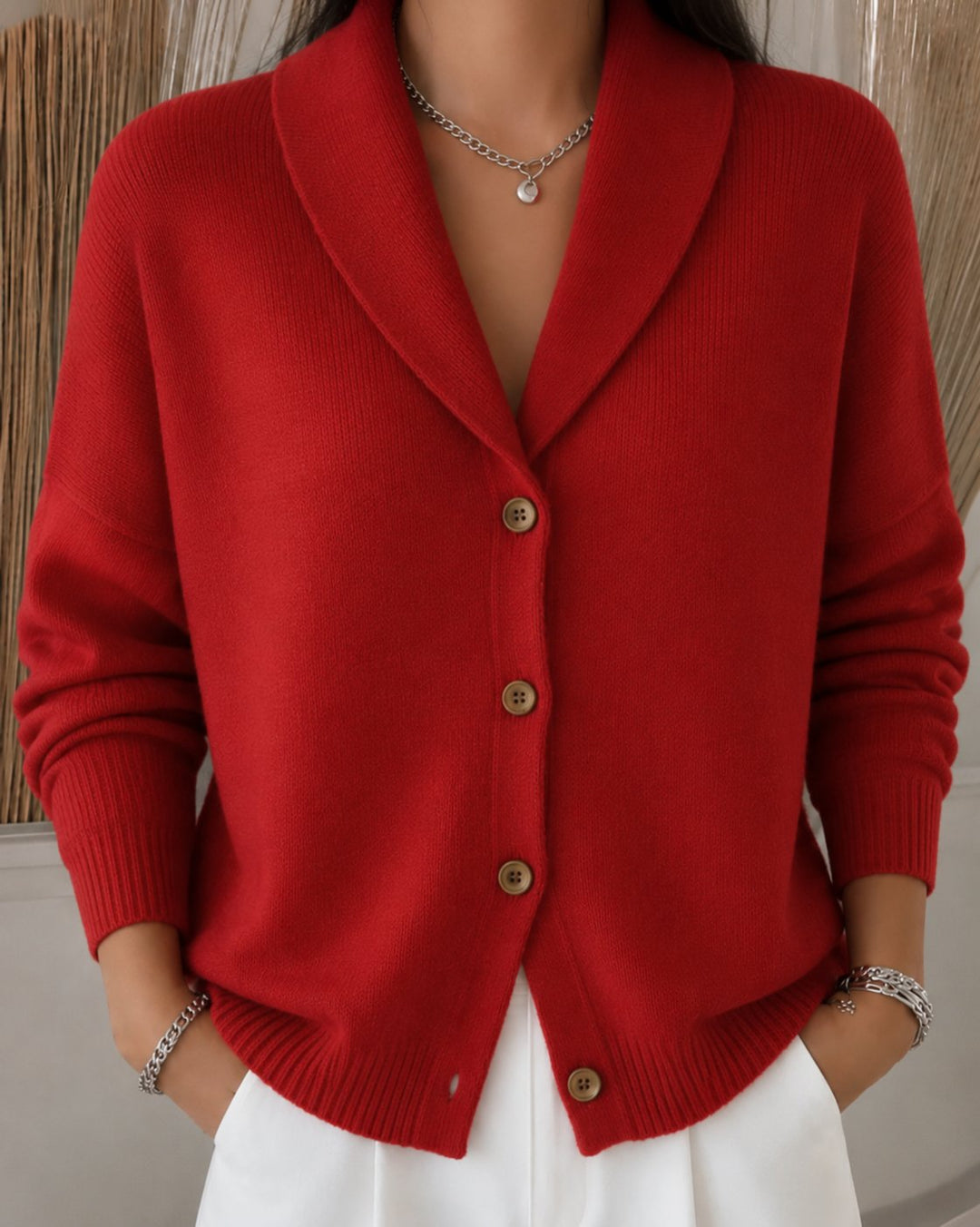 Emma | Lässiger Damen-Strickcardigan mit Knopfleiste und Kragen in bequemer Passform 2