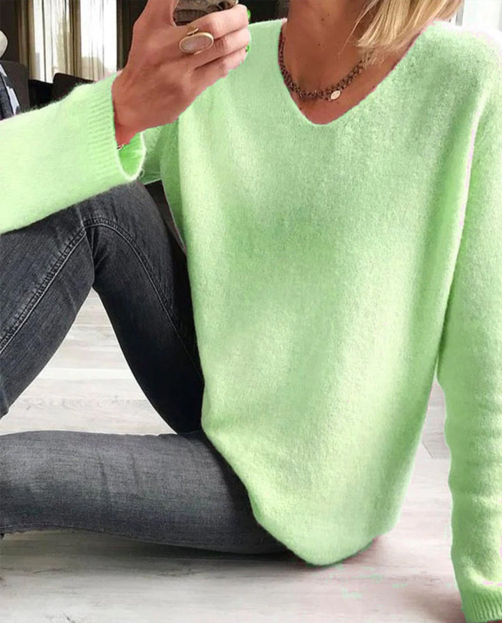 Grazia | Eleganter, Bequemer &amp; Vielseitiger Langarmpullover mit V-Ausschnitt 9
