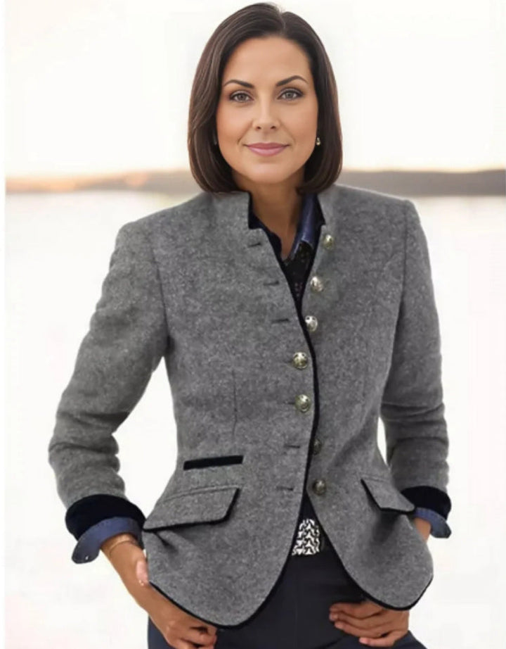 Heidi | Elegante, Schmal Geschnittene Damenjacke mit Stehkragen und Kontrastdetails 8