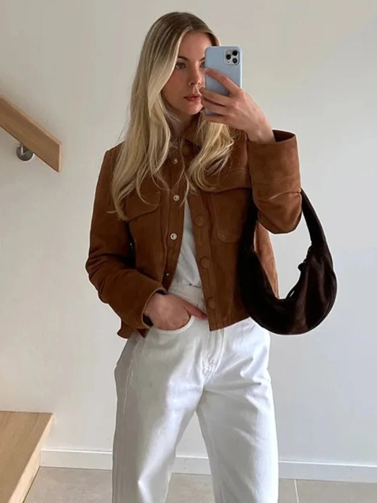 Helena | Bequeme und zeitlose Wildlederjacke 7