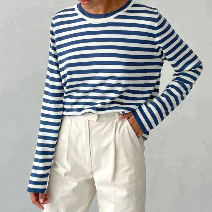 Isabella | Bequemer und warmer Langarmpullover mit maritim gestreiften Ärmeln 8