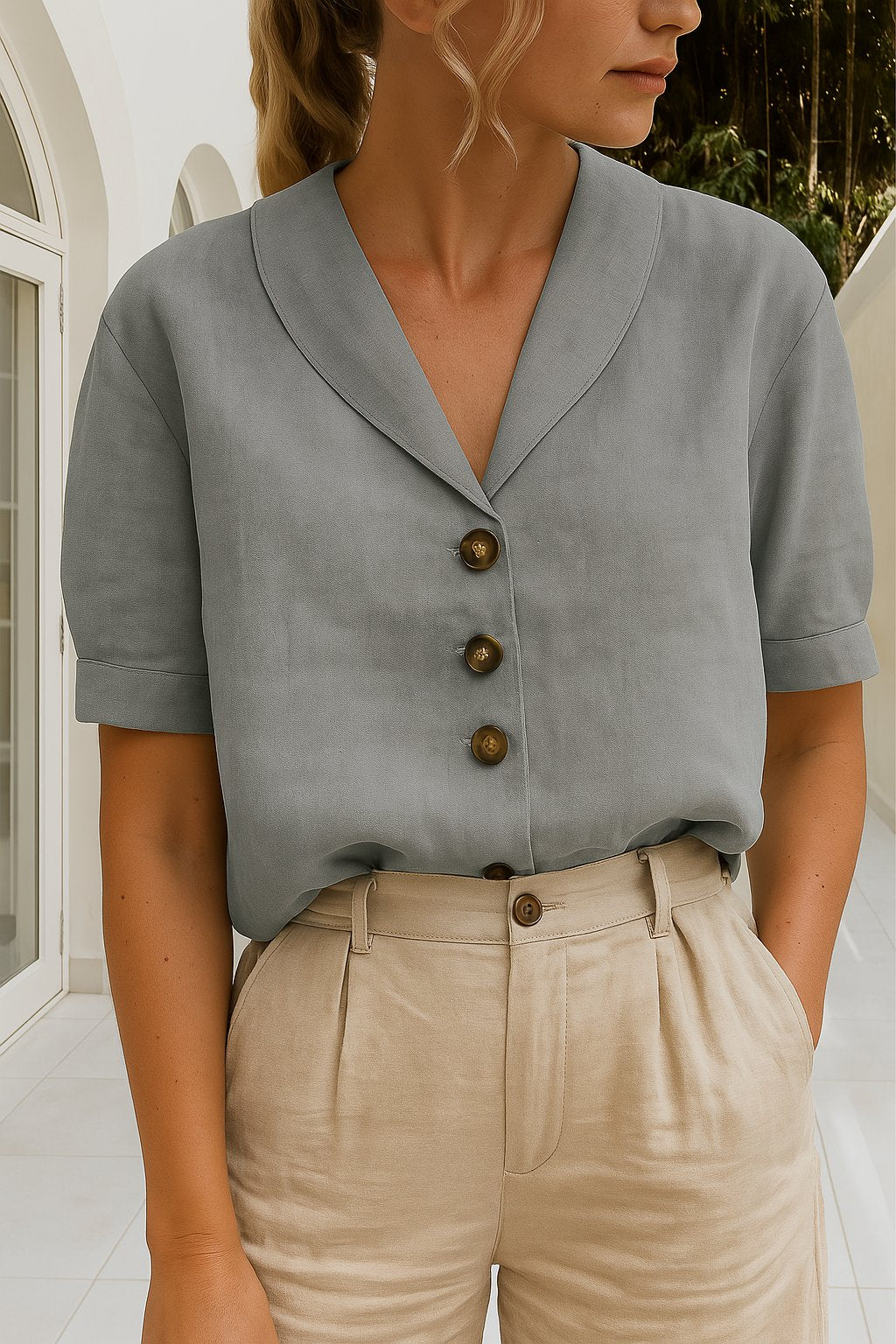 Isabella | Elegante, Bequeme & Vielseitige Damenbluse mit V-Ausschnitt 3