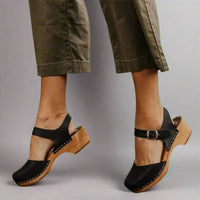 Nicole | Elegant women's platform clogs with wooden heel