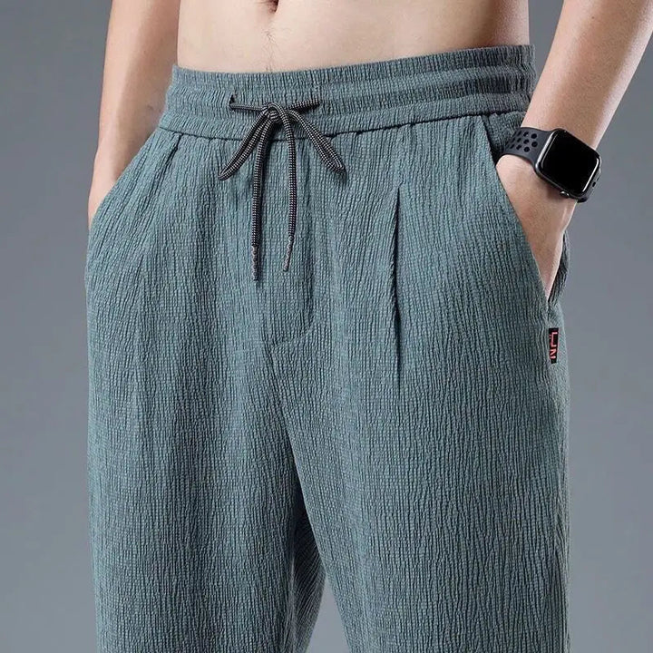 Jaxon | Leichte, Atmungsaktive & Modische Herren Jogginghose 1