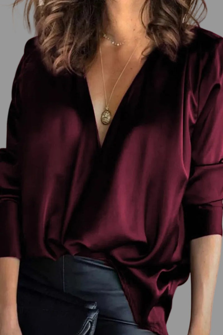Juliane | Bequeme und weiche Satinbluse mit fließendem Drapé 1