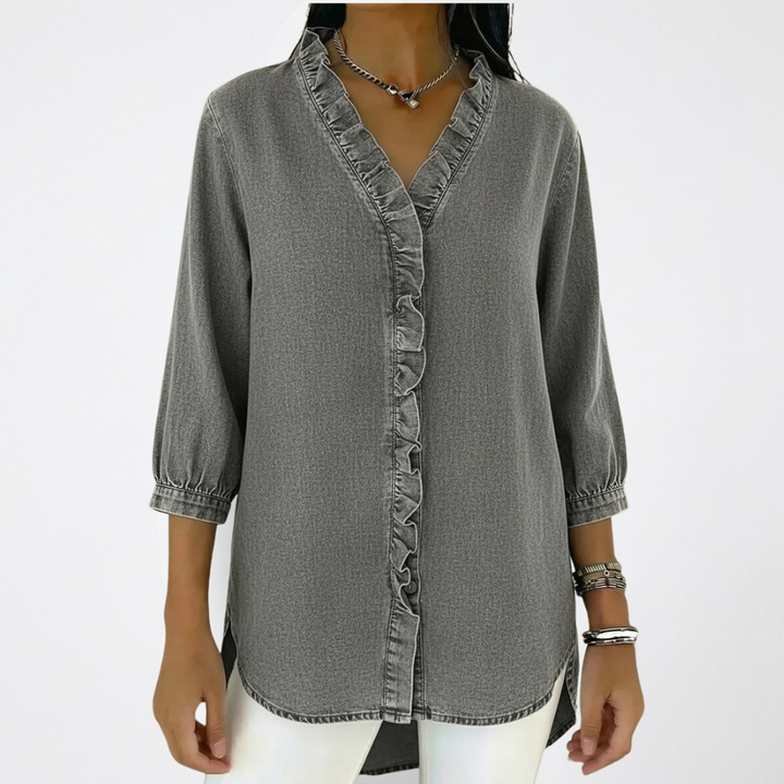 Klaudia | Elegante Damenbluse mit verspielten Rüschen-Details 1