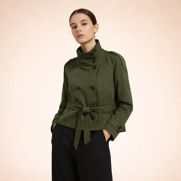 Lena | Eleganter und zeitloser kurzer Damen-Trenchcoat 7