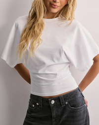 Ines | Elegant oversized top with wide statement sleeves