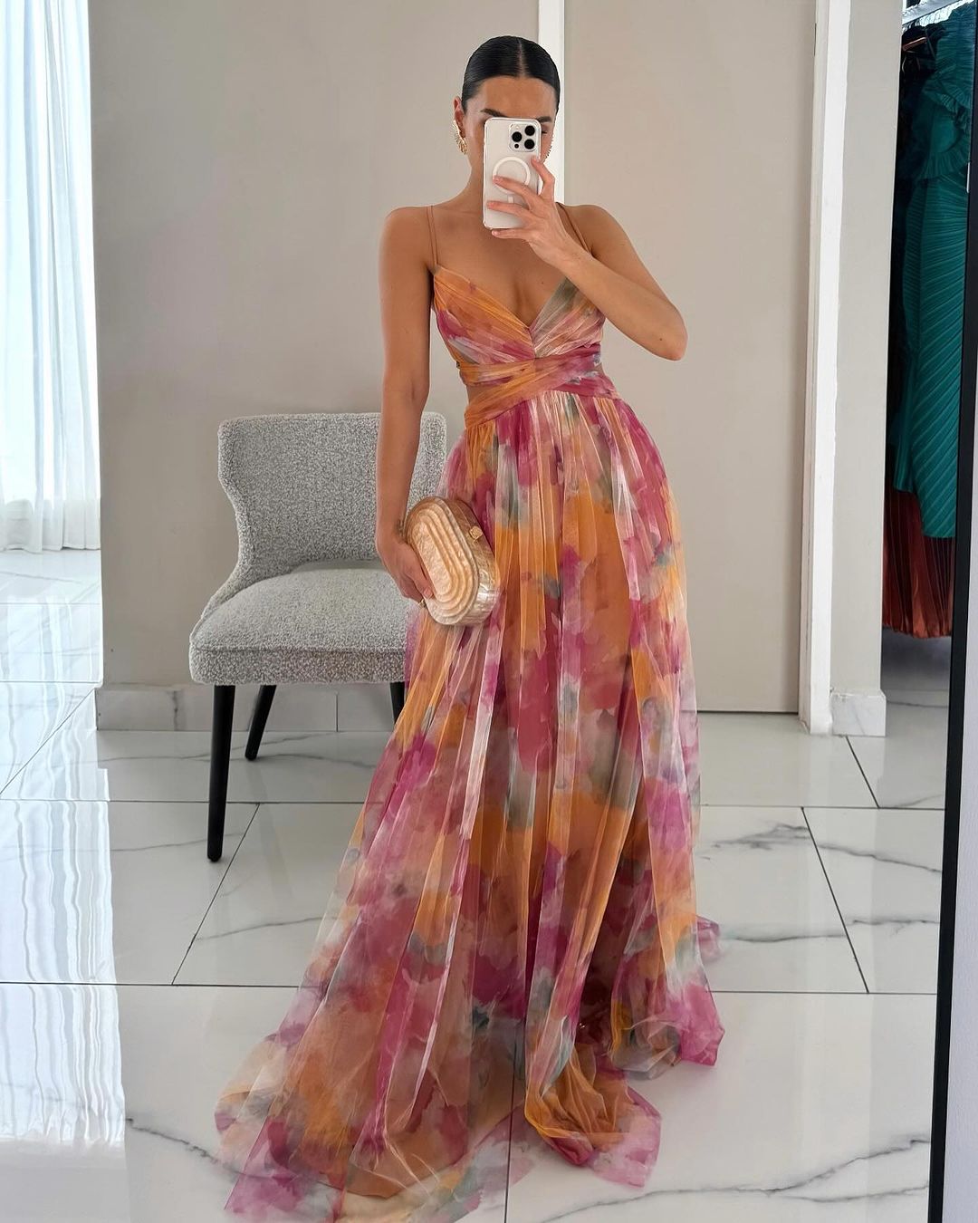 Liora | Elegantes Blumenprint Maxikleid mit Verstellbaren Trägern 0