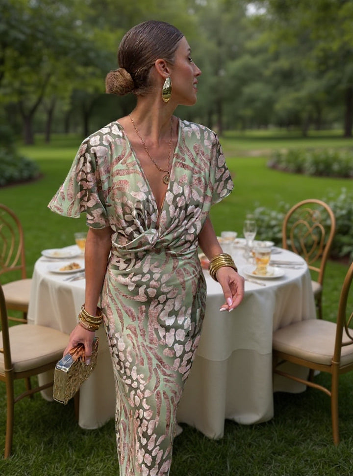 Liora | Elegantes Tailliertes Midi-Kleid für Damen 7