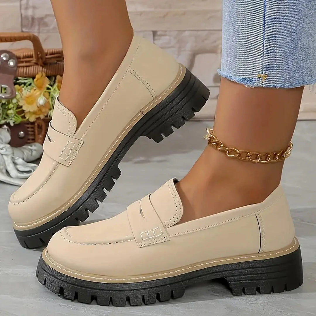Livia | Bequeme, Modische Damen Loafer mit Chunky Plateau-Sohle 0
