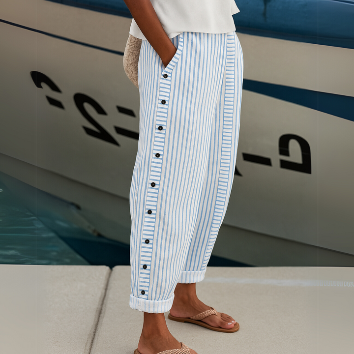 Livia | Elegante Hochtaillierte Gestreifte Knopfhose 1