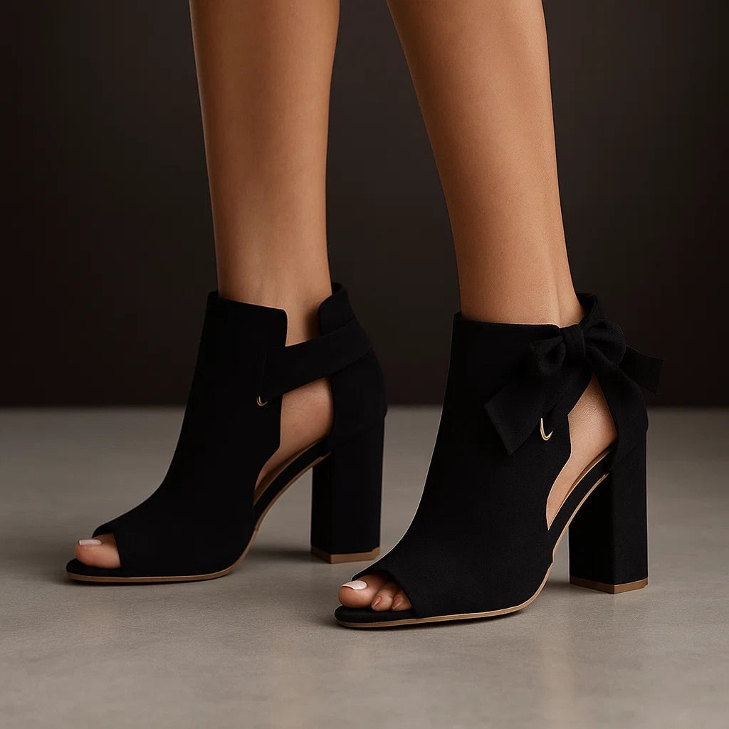 Livia | Elegante Peeptoe Sandaletten mit Zierschleife 5