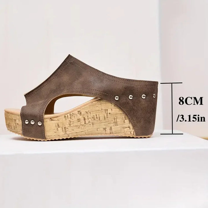 Lorena | Bequeme und orthopädische Keilabsatz Sandalen 5