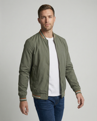 Noah | Moderne Slim-Fit Bomberjacke für Herren