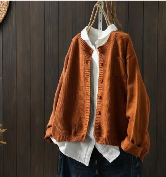 Mary | Übergröße & Gemütliche Damen Strickjacke für Layering 4