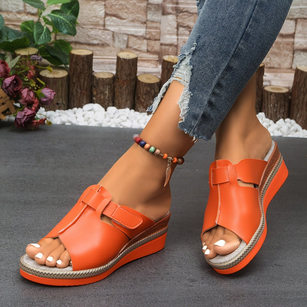 Mila | Elegante und stilvolle Damen Keilsandalen 7