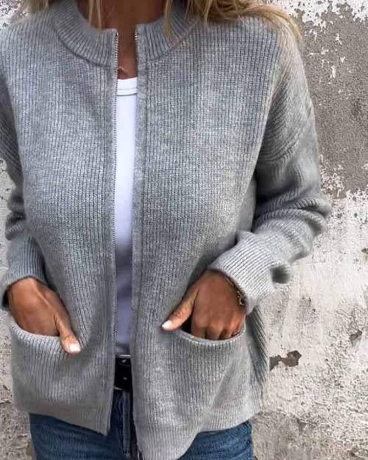 Mila | Weiche & Vielseitige Damen Strickjacke 0