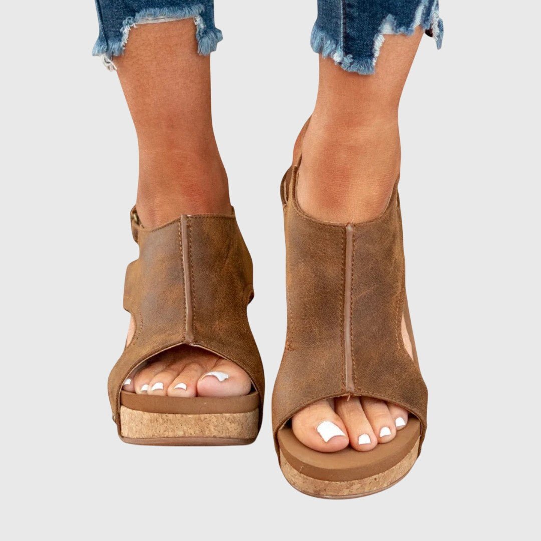 Mira | Bequeme und orthopädische Keilsandalen 9