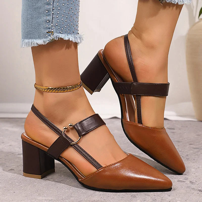 Mirella | Elegante Blockabsatz Heels mit Goldring-Detail 8
