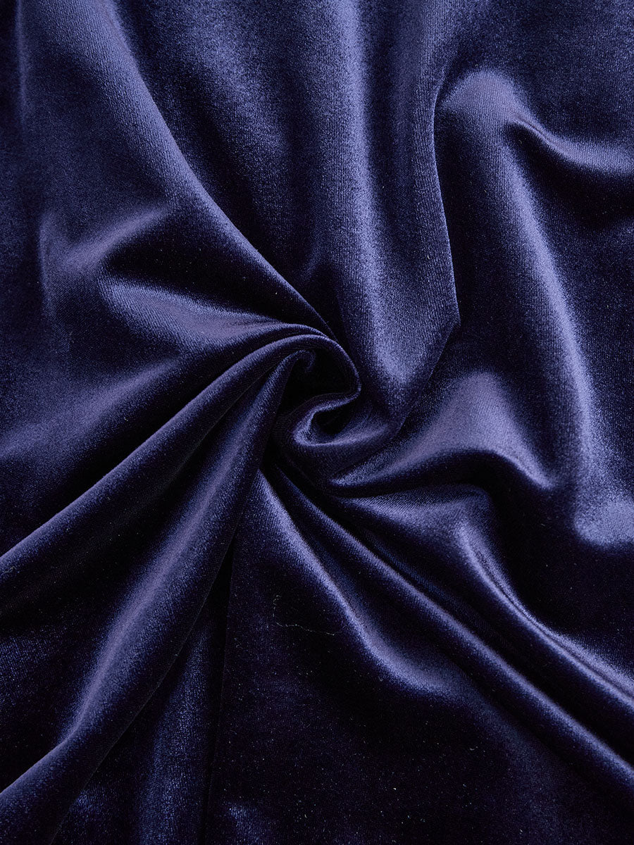 Nivaro | Elegantes Samt Damenkleid Midikleid 5