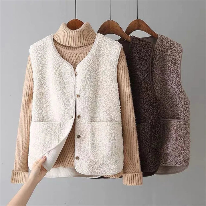 Olivia | Klassische & Leichte Damen Strickjacke mit weichem Tragegefühl 0