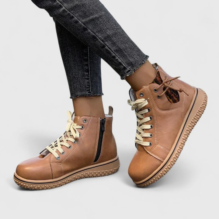 Pavla | Elegante & Bequeme Damen Stiefeletten mit Schnürung und Reißverschluss 2