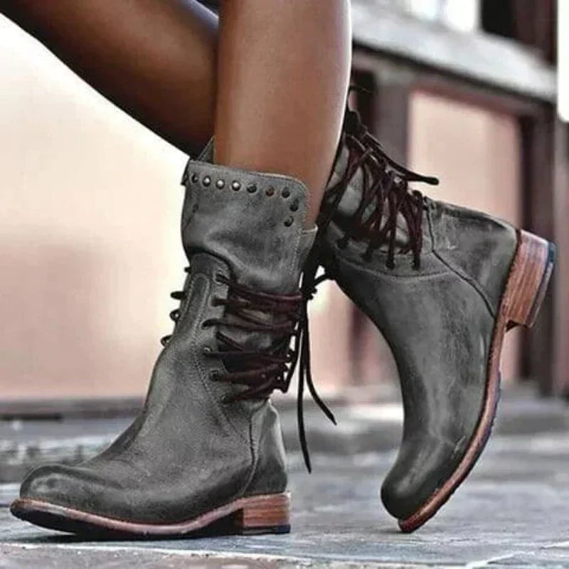 Petra | Zeitlose und hochwertige Leder Damenstiefel 1